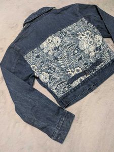 🫠VTG Ralph Lauren Floral  denim jacket.