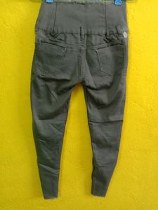 Women Grey Jeans.