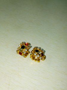 New Ladu Gopal Je Hand Kaday  Golden @Red Colar