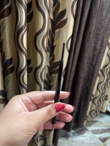 L’Oreal Paris Kajal Magique