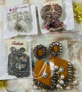 4 Earrings Combo