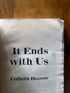 It Ends With Us | Colleen Hoover