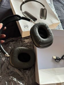 wireless headphones