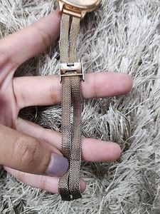 DressBerry Rose Gold Analogue Watch