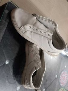 Roadster Leather Sneakers
