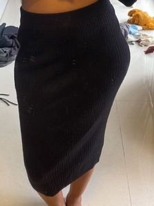 Forever21 Black Ribbed Knit Midi Skirt