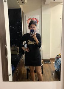 Queen Graphic T-Shirt Dress