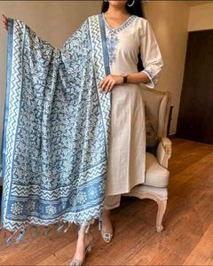 Women&#39;s Katha Cotton Kurta and Pant Set💙😍