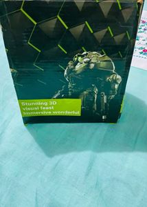 VR Headset - Black and Green