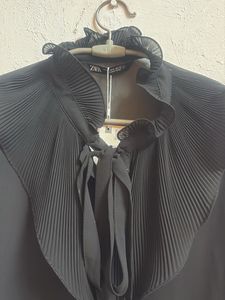 Zara Black ruffled  Pleated sleeve Blouse
