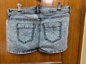 Nuon Women Shorts