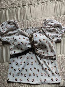 Floral top