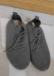 Grey Casual Shoes 👟