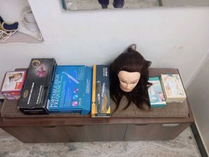 Beauty parlour products for sales
