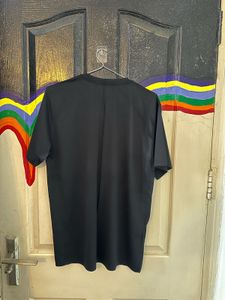 Nike Black T-Shirt – Timeless Essential