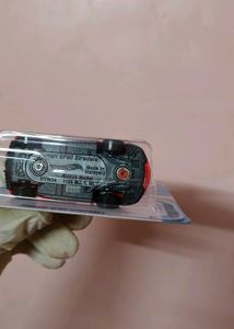 Hot Wheels Ferrari SF90 Stradale - Collector&#39;s Ite