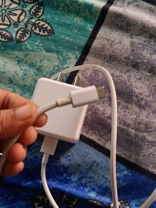 supervooc 80W adapter with cable