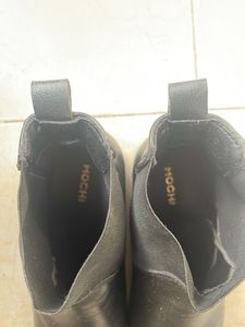 Mochi Leather Boots In Good Condition