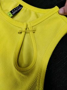 S Size Crop Top For Women