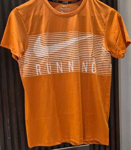 Nike Running Womens Tshirt 36