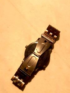 Mens Wrist Watch With Mint Condition