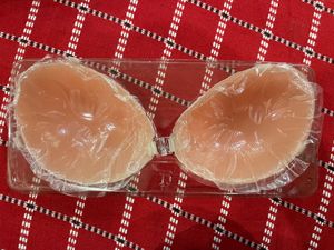Reusable Silicone Stick On Bra For Women