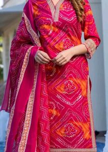 Pink Bandhej Print Kurta Set