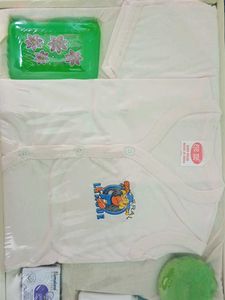 Eye Me  Gift Pack🎁🎀
