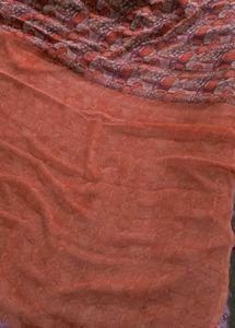 S21 Loose Fabric Saree With Blouse