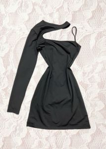 Black Chic Bodycon Dress