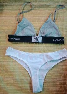 Calvin Klein Grey Bralette With Panty Free