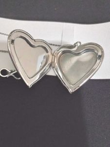 Green Open Heart Necklace. U Can Fit Photo Inside