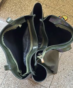 Smart Handbag