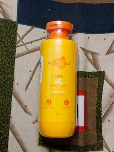 AquaLogica Body Lotion