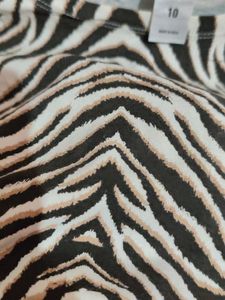 Tiger Print Crop Top Full Sleeve