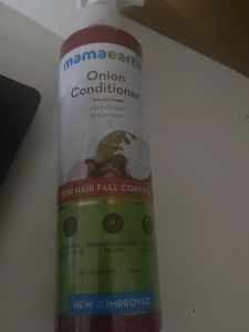 Mamaearth Onion Shampoo Conditioner