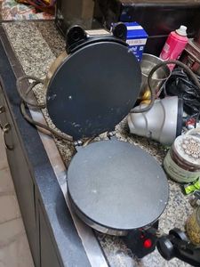 Like New Roti Maker