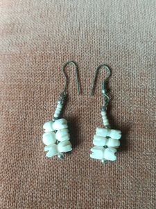 Vintage White Beaded Necklace &amp; Earrings