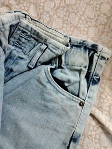 Acid Wash Jeans