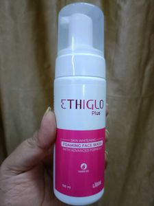 Ethiglo Plus Face Wash