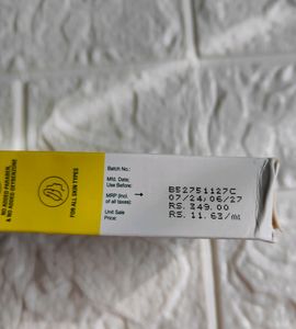 Garnier Super UV Invisible Serum Sunscreen SPF 50
