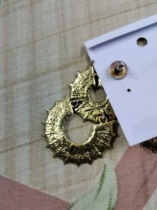 Golden colored Earrings
