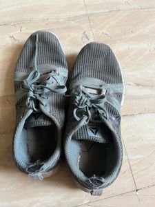 July Sale 🔥Rebook  Used Unwashed  Shoes