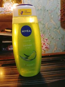 Nivea Lemon And Oil 🍋 Bodywash