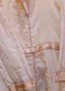 DupttaBeautiful Anarkali Kurti With Beautifu