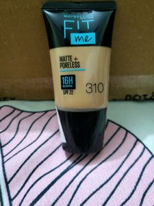 Sugar Primer+Maybelline Foundation