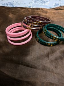 Cute Combo Of Plastic Bangles for Everyday Use