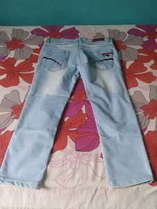 Ripped Jeans
