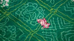 Jamnagar Bandhani Saree.