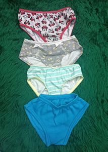 4 panty Set